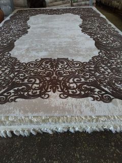 Акриловый ковер Nisantasi s032 dbeige brown