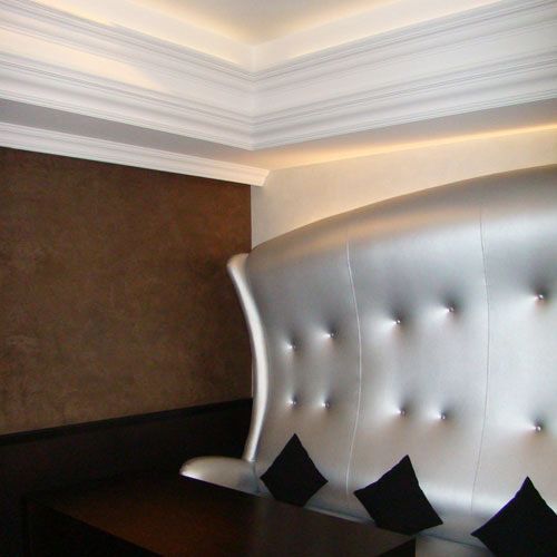 Гладкий карниз Orac Decor C332